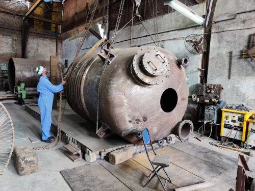 Equipments, Tanks & Pressure Vessels